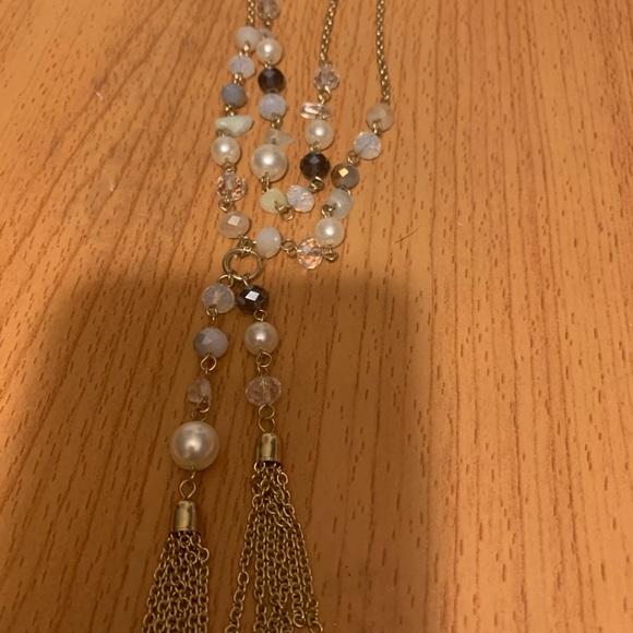 Chic Gold‎ and Pearl Necklace - Picture 7 of 7